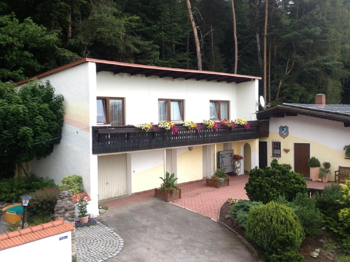 Landhotel Waldesruh フュルト・イム・ヴァルト エクステリア 写真