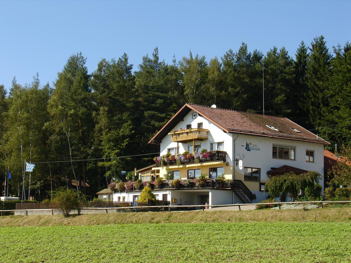 Landhotel Waldesruh フュルト・イム・ヴァルト エクステリア 写真