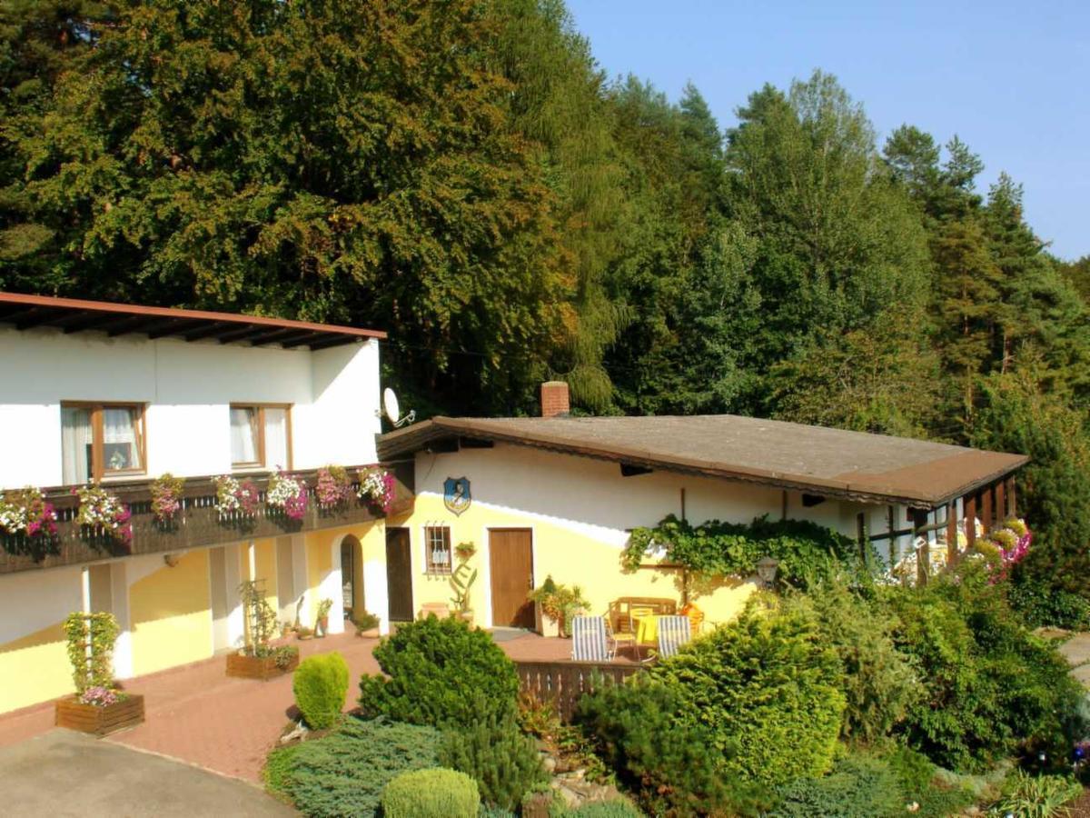 Landhotel Waldesruh フュルト・イム・ヴァルト エクステリア 写真